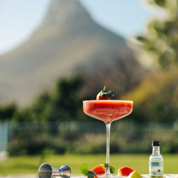 Blanco mini tequila South Africa Strawberry Daiquiri photo of 100% agave.
