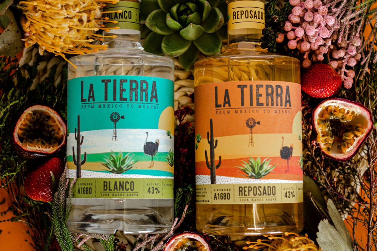 La Tierra Agave Blanco and Reposado, premium South African agave spirits made from 100% Karoo agave